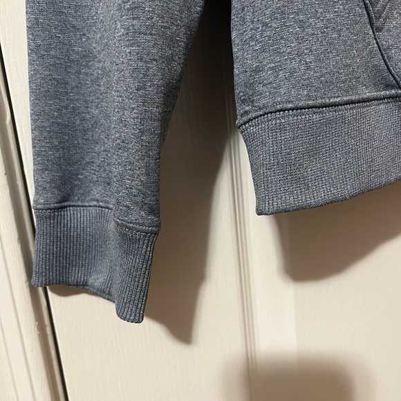 Under Armour Women’s size medium zip-up hooded jacket. - Picture 7 of 9